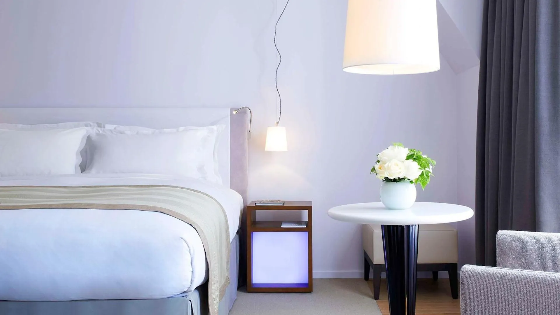 Sofitel Arc De Triomphe Hotel Paris