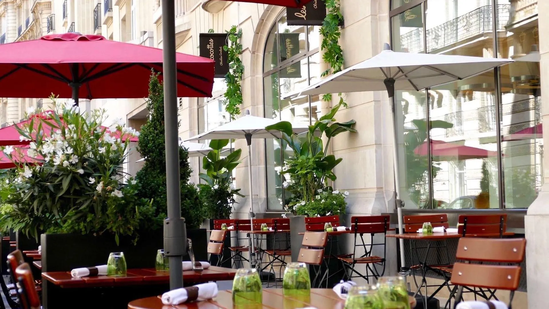 Sofitel Arc De Triomphe 5*